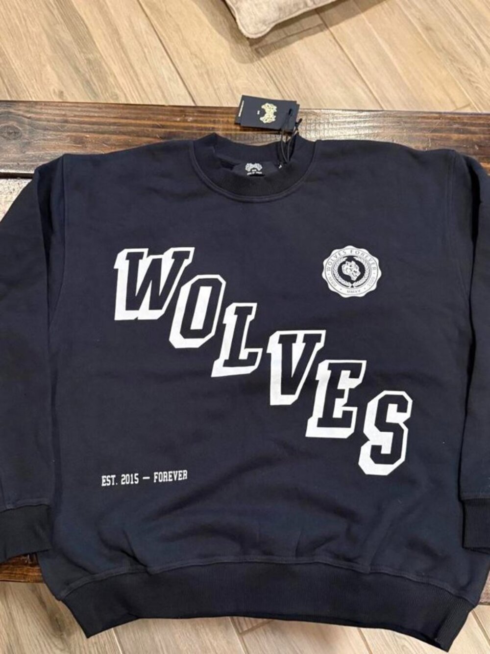 Darc Sport She Line black wolves Crewneck Sweater